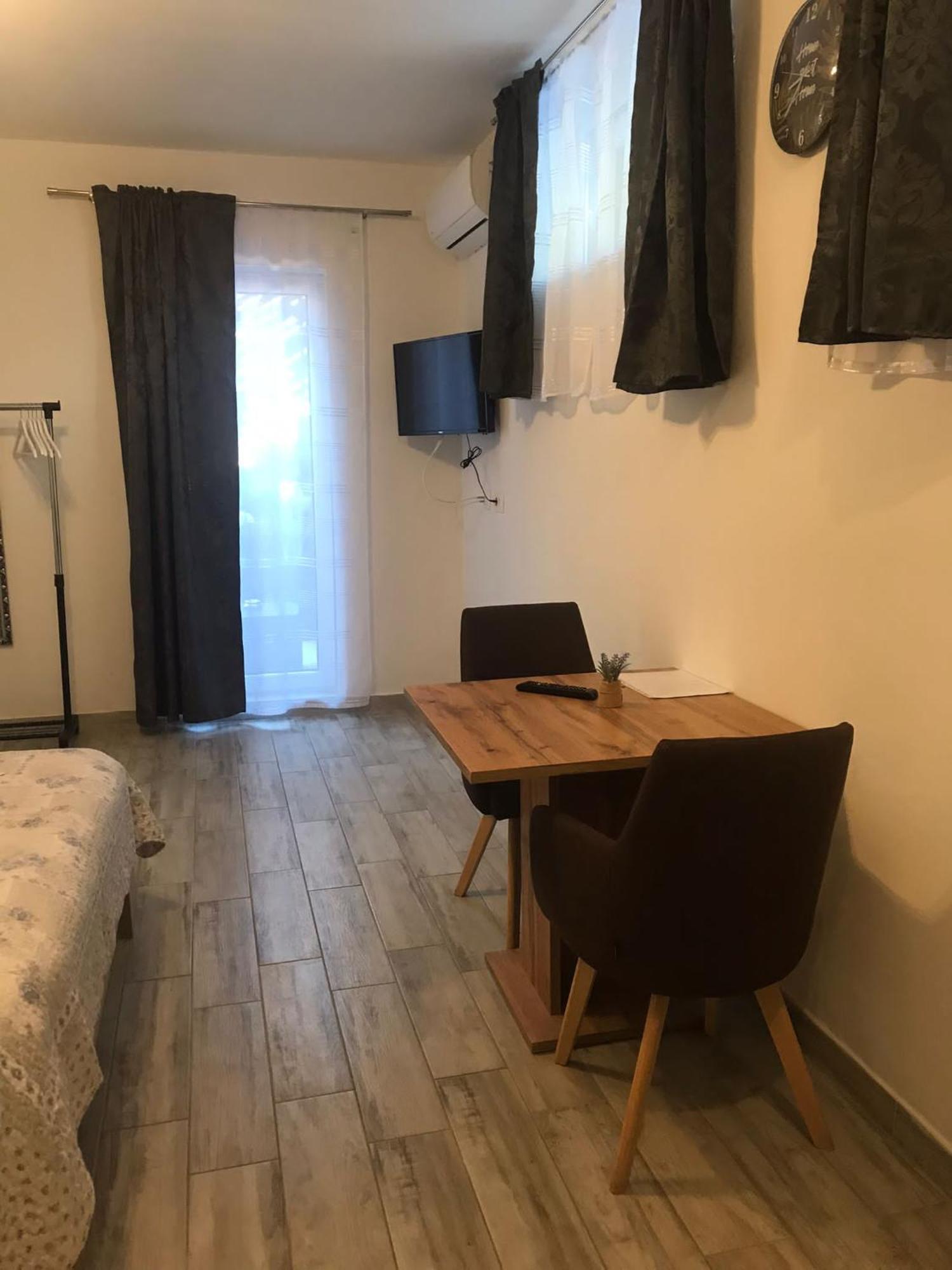 Apartmani Natalija ポレッチ エクステリア 写真